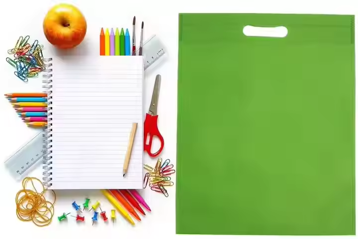 Non-woven Fabric Carry Shopping Bag Wholesale Professional Custom Eco-friendly Colorful Non Woven D-cut Bag